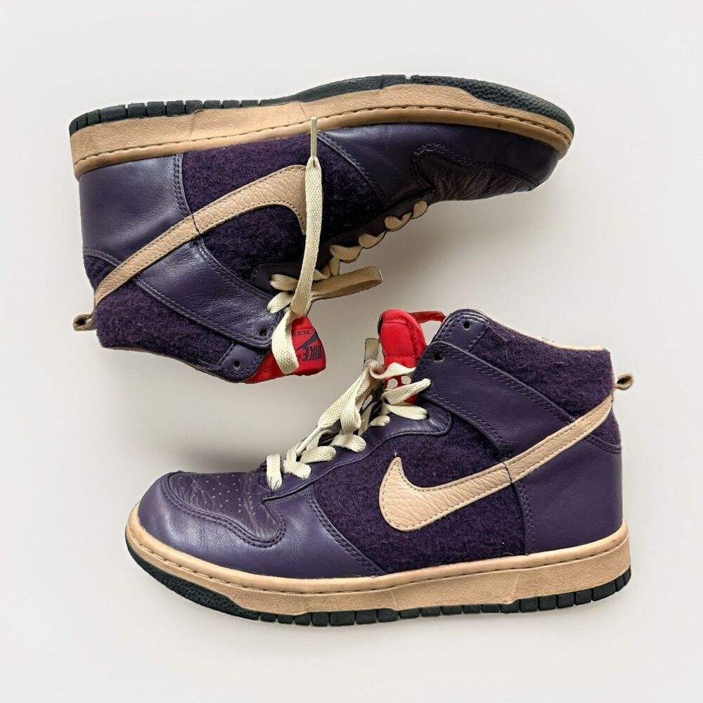 Nike Dunk High Men’s 7.5 High-Top Lace-Up Basketball Sneaker Purple/Beige/Red